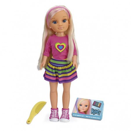 Nancy, Un Día Haciendo Mechas