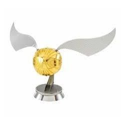 METAL EARTH GOLDEN SNITCH