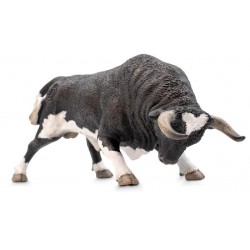 TORO BRAVO CALCETERO EMBISTIENDO